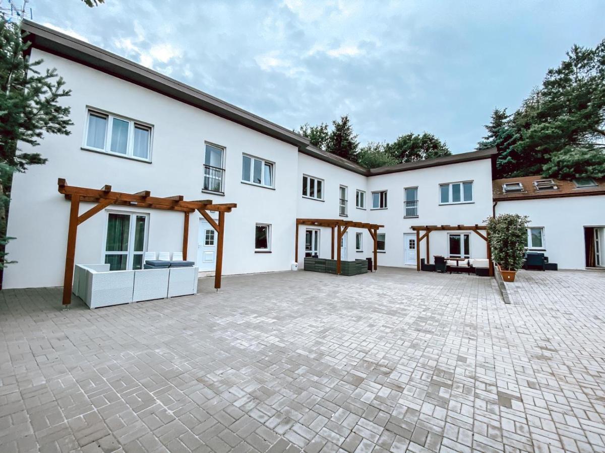 Chaty A Apartmany Hracholusky Kemp Kosatka Pnovany Eksteriør bilde
