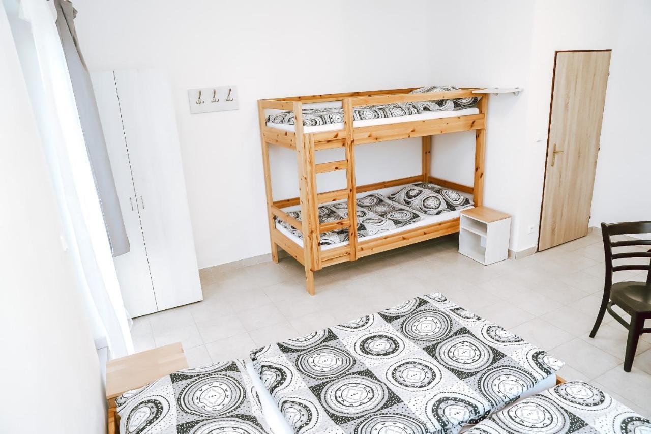 Chaty A Apartmany Hracholusky Kemp Kosatka Pnovany Eksteriør bilde